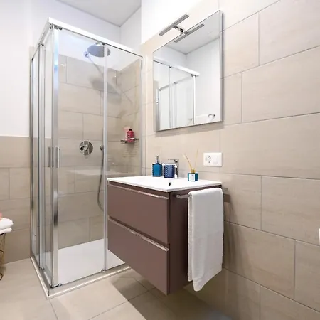Magic Deluxe Suites - Free Parking Lugano Extérieur photo